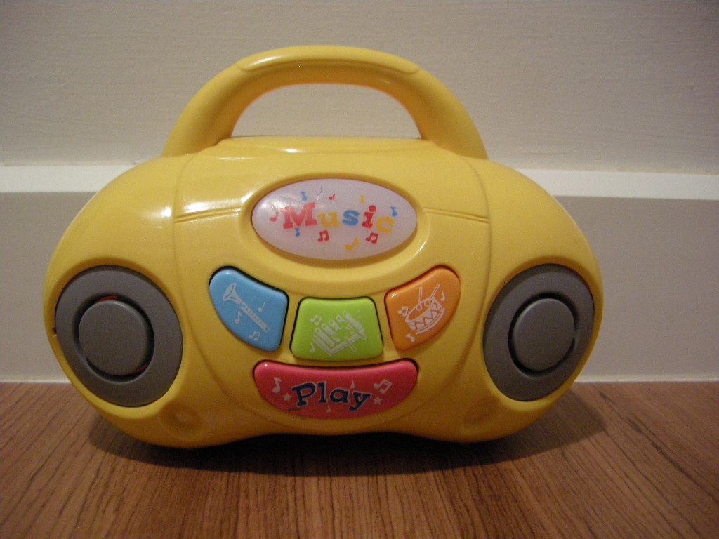 Music play radio toy