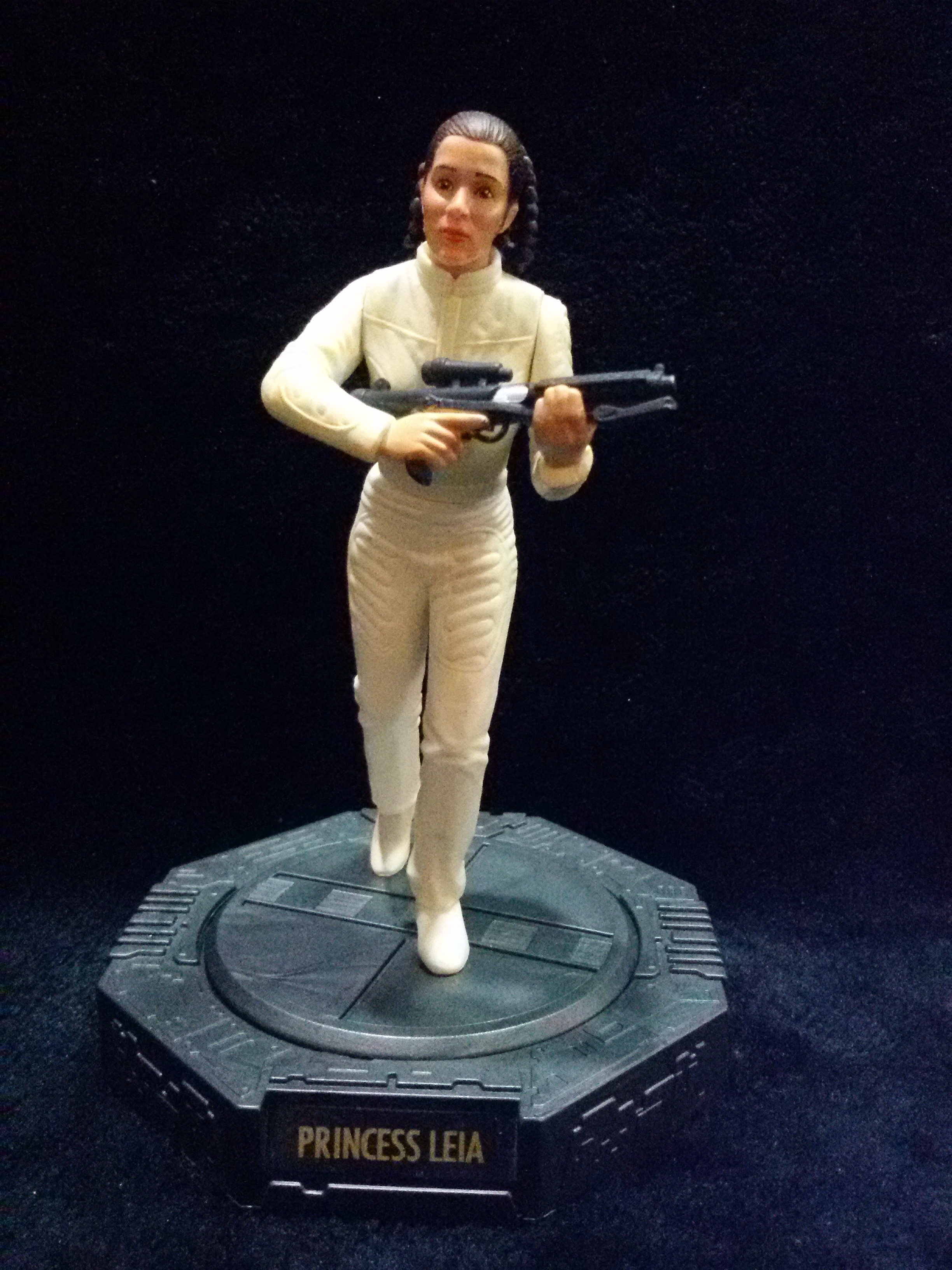 Hasbro Star Wars Epic Force Princess Leia Organa 360 Degree Rotating Base Action Figure ฟิกเกอร์สตาร์วอร์มือสองค่ะ