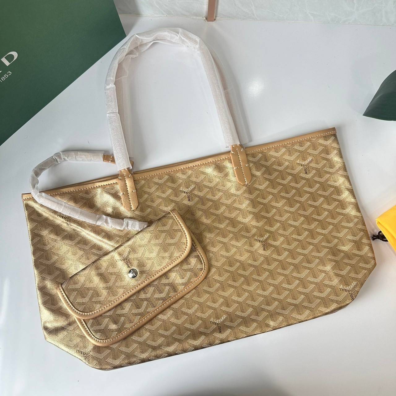 พร้อมส่ง 5 สี PM GOYARD ANJOU PM REVERSIBLE TOTE BAG / Goyard tote bag กระเป๋าทรงโท้ทใบใหญ่ เกรดไฮเอน 1:1 ใช้งานต่างประเทศได้ ภาพถ่ายจากงานขายจริง
