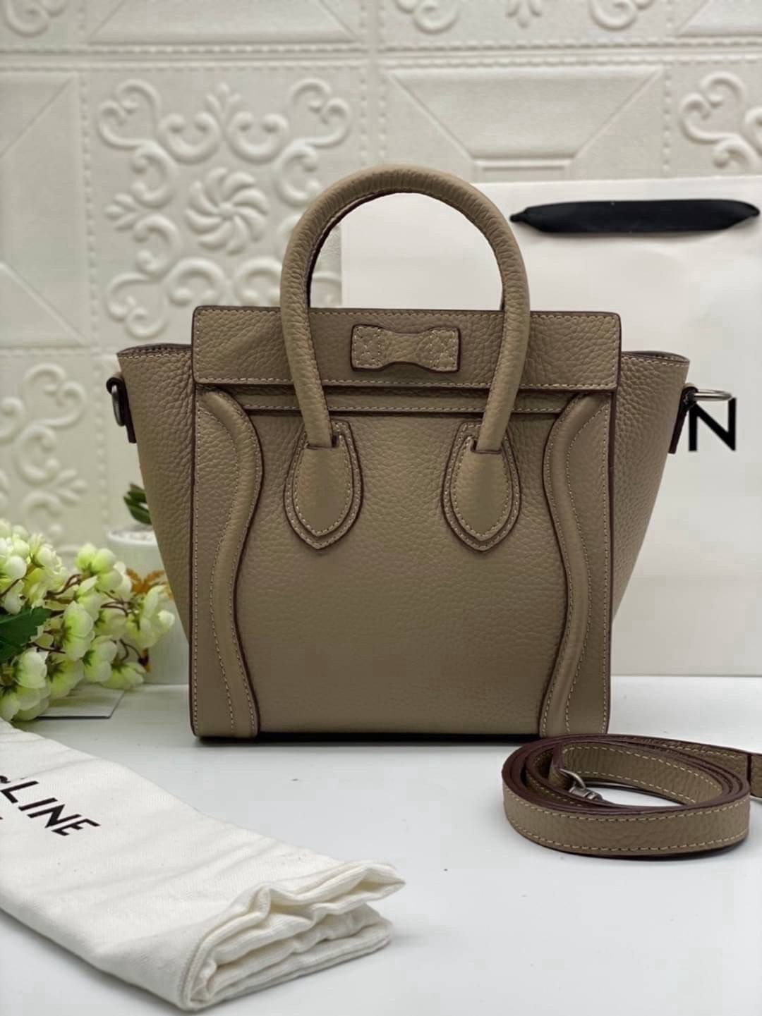 ORI หนังแท้ | Celine Luggage Tote Nano Bag20cm กระเป๋าสะพายทรงโท้ท ดีไซน์เป็นเอกลักษณ์ เรียบหรูดูแพง