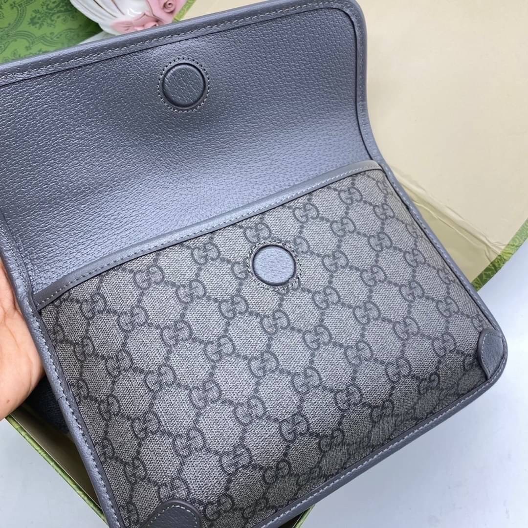 GUCCI OPHIDIA GG SMALL BELT BAG GRAY / Gucci Belt Bag กระเป๋าคาดเอวสีเทา หนังแท้ผสมแคนวาส หล่อ สวย เท่ คูลๆ ควรมีเข้ากับทุกชุด ใช้ได้ตลอดกาล ไม่ตกยุค เกรดออริ 1:1 สลับแท้