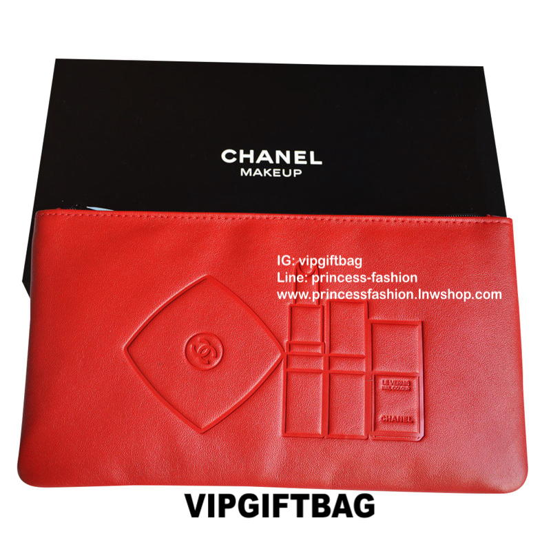 Vip Gift Premium Gift พรีเมี่ยมกิ๊ฟ แท้💯 ::: กระเป๋า Chanel Make up Pouch with original box สวยหรูมากค่ารุ่นนี้ หนัง PU นุ่ม มาพร้อมกล่องเลยค่า