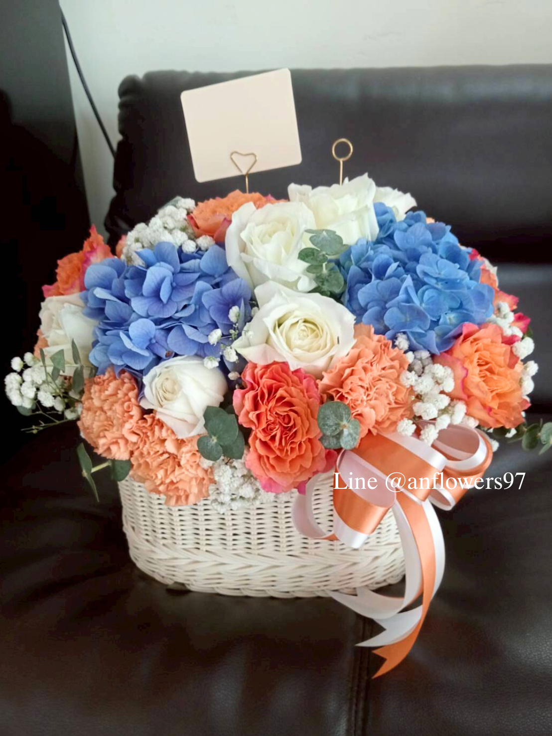 กระเช้าดอกไม้สด กระเช้าดอกไม้ Flower basket ตระกร้าดอกไม้