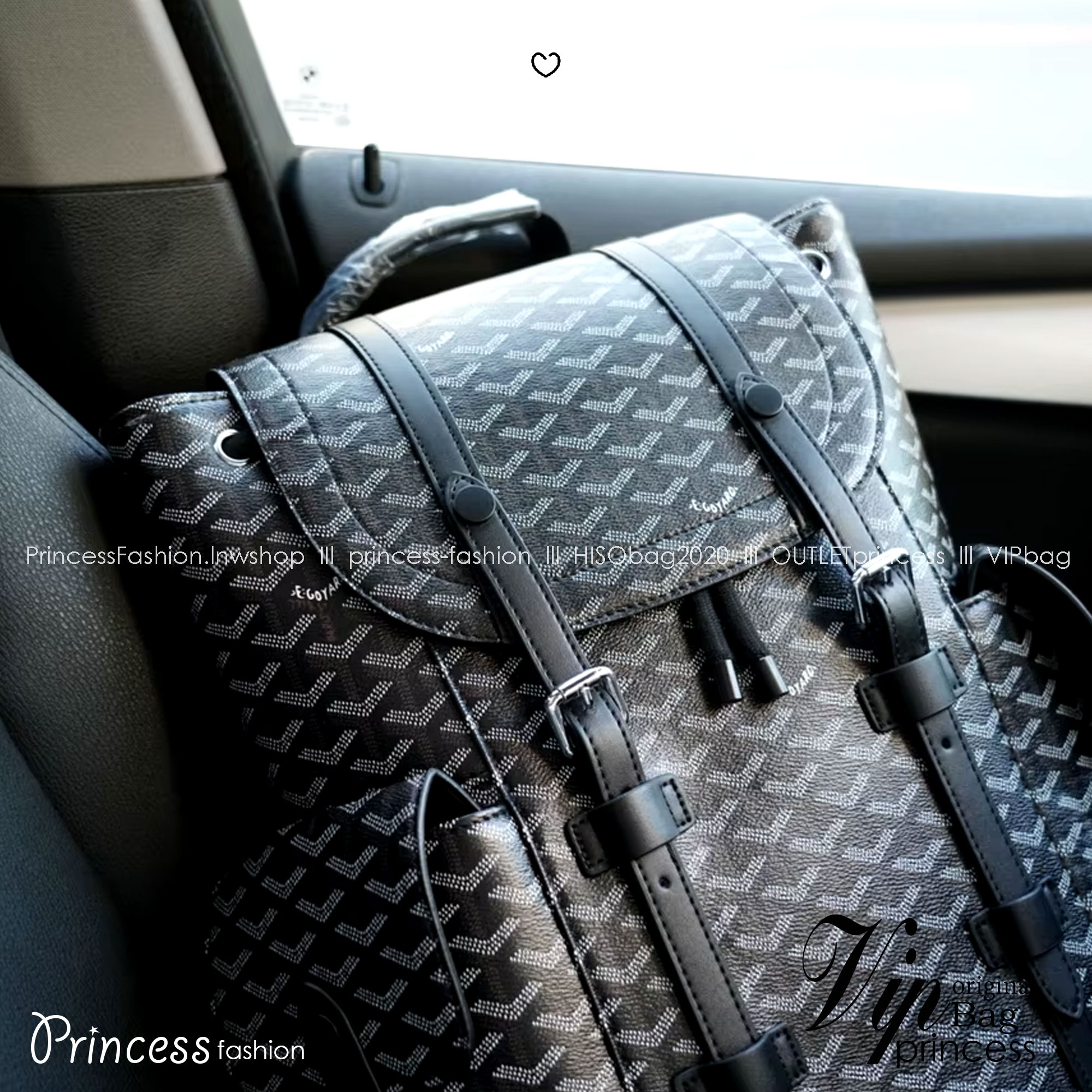 Goyard Backpack Bag Large Size กระเป๋าเป้ใบใหญ่ ดีไซน์สวยคลาสสิกเป็นเอกลักษณ์ ใช้ได้ทั้งหนุ่มๆและสาวๆ ตกแต่งลวดลายโลโก้แบรนด์เรียบหรู ภายในจุของได้เยอะมาก ใหญ่จริง!! ใบนี้คุ้มค่าราคามากๆ ทั้งดีไซน์และฟังก์ชั่นการใช้งาน ตอบโจทย์แน่นอน จะใส่เสื้อผ้าสำหรับ s
