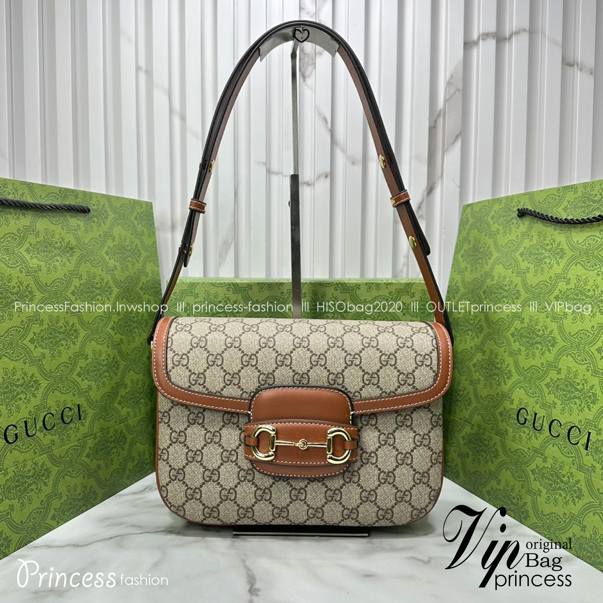 Gucci Horsebit 1955 Soft small shoulder bag ปรับโฉมใหม่เรียบสวยหรู กระเป๋าสะพายไหล่/สะพายข้างทรงคลาสสิค สวยผู้ดี ดารา เซเลปใช้กันเพียบ สวยอยู่ทรง