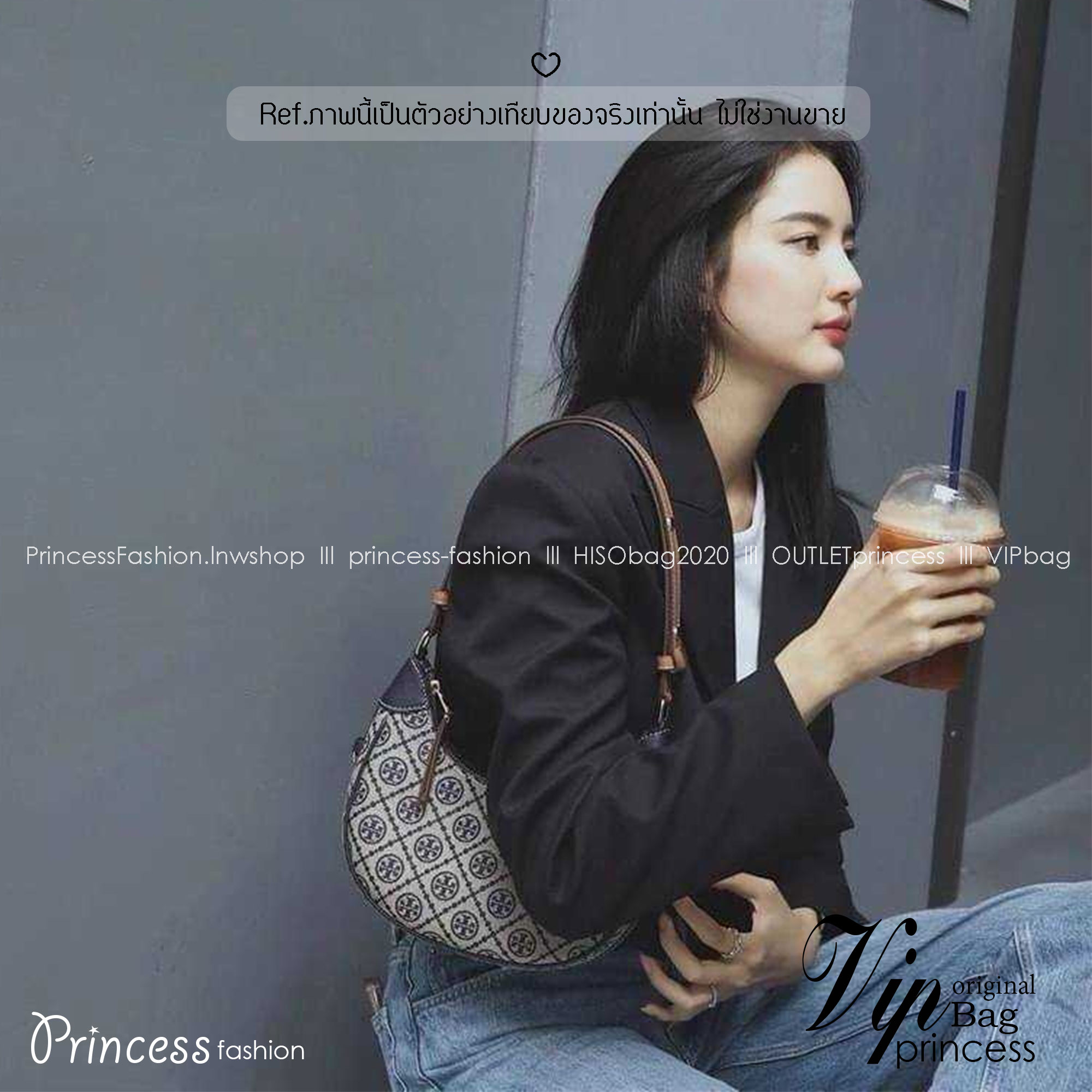 TORY BURCH T MONOGRAM CRESCENT BAG คอลเลคชั่นใหม่มาแรง! สมแก่การรอคอยในสไตล์ทีโมโนแกรมอันเป็นเอกลักษณ์ รูปทรงสวยโดดเด่น สะพายง่ายคล่องตัว