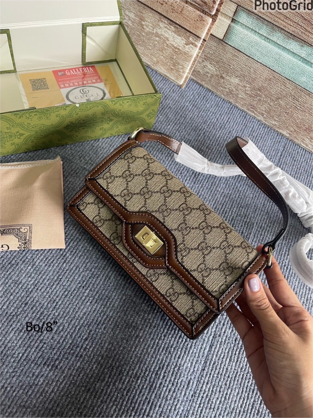 GUCCI Luce Mini Crossbody GG Canvas Bag กระเป๋าสะพายดีไซน์วินเทจ รุ่นฮิตในตำนาน ดีไซน์ร่วมสมัยสวยเรียบหรู สะพายง่ายไม่เจ็บไหล่ รูปทรงดีไซน์ร่วมสมัย