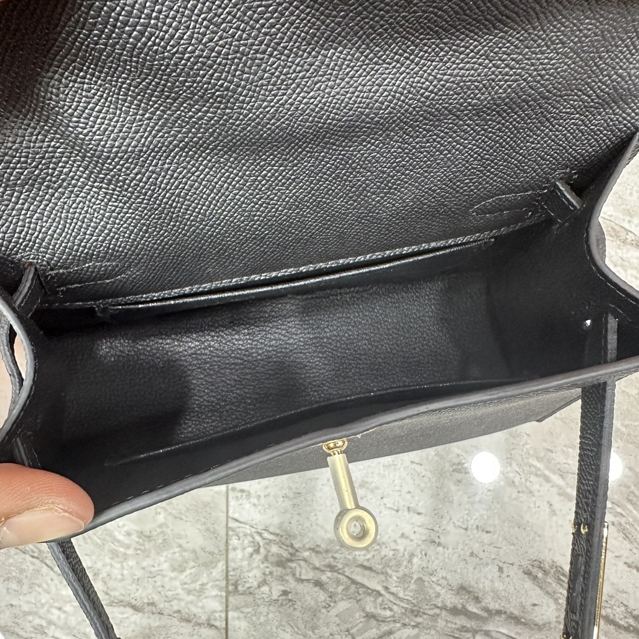 ORI หนังแท้ | Hermes Mini Kelly Pochette 20cm จิ๋วแต่แจ๋ว ราคาพุ่งยิ่งกว่าทอง พร้อมสายสปอร์ต กระเป๋าสะพายที่สุดแห่งหรูหราลัคชู นิยามของความสง่างามเหนือกาลเวลา