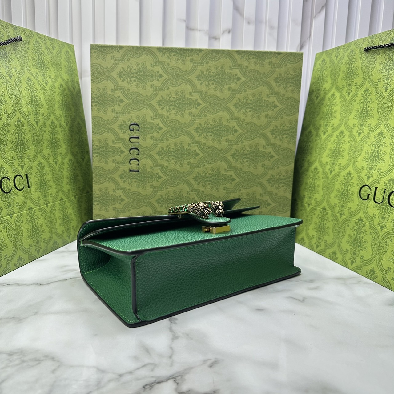 GUCCI DIONYSUS LEATHER SUPER MINI BAG กระเป๋าสะพายไดโอนิซูสหรูหราเป็นเอกลักษณ์ เกรดออริ สลับแท้ 1:1 ใช้งานต่างประเทศได้