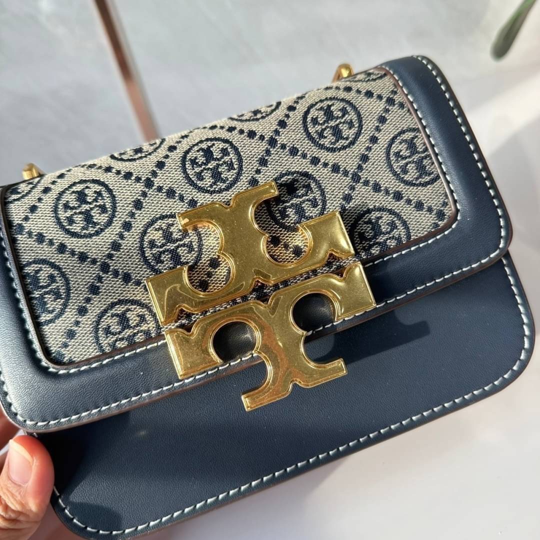 TORY BURCH Eleanor T Monogram Small Convertible Shoulder Bag / Tory Burch Eleanor Classic Jacquard Bag กระเป๋าสะพายดีเทลขอบประณีต