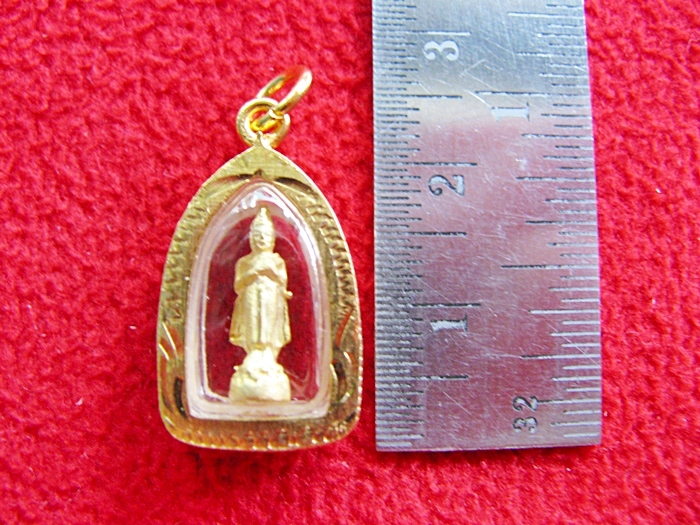 จี้พระประจำวันเกิดวันศุกร์ ปางรำพึง เนื้อทองเลี่ยมทองไมครอนพร้อมใบคาถาค่ะ