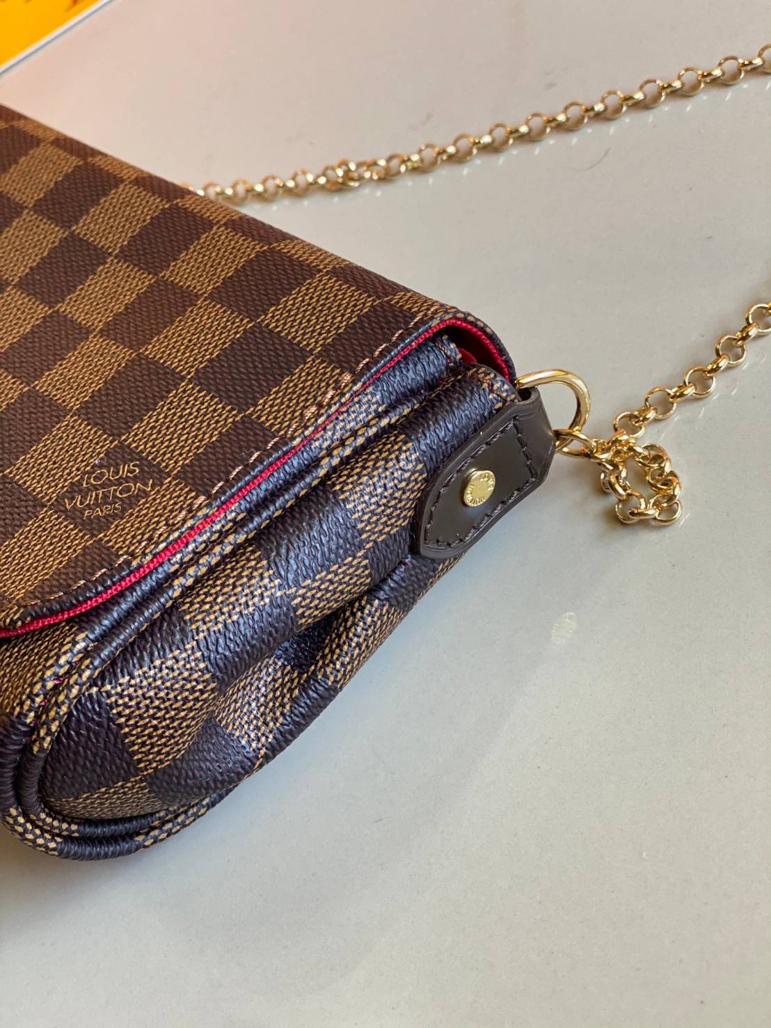 VIP 】หนังแท้ LOUIS VUITTON Monogram Favorite PM Multicolor Damier Ebene Canvas Cross Body Bag