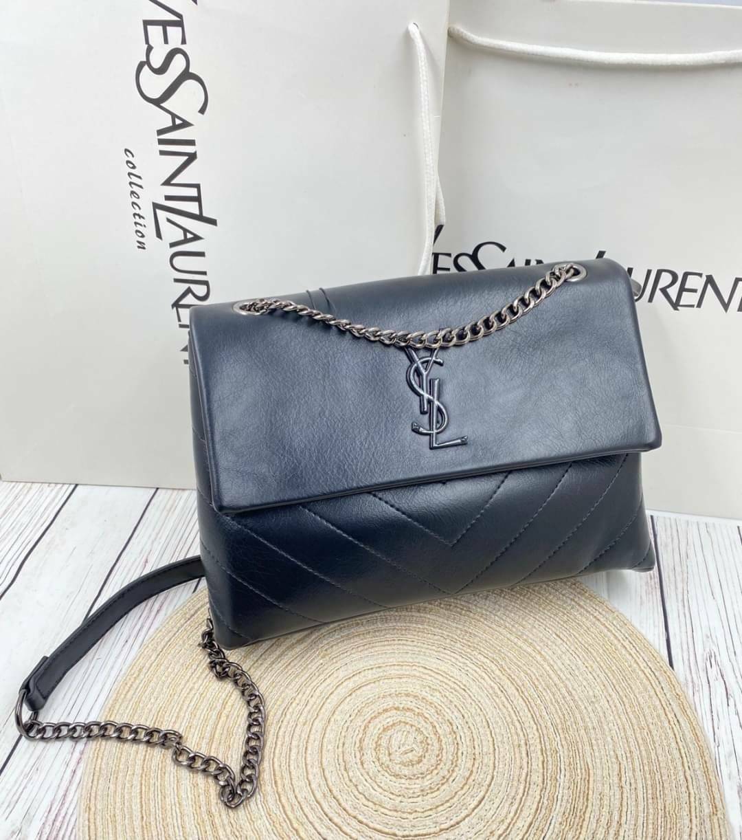 VIP 🥂 YVES SAINT LAURENT Large Sunset Shoulder Bag / YSL Shoulder Bag 11" ภาพสินค้าถ่ายจากงานขายจริง พร้อมส่งที่ไทย