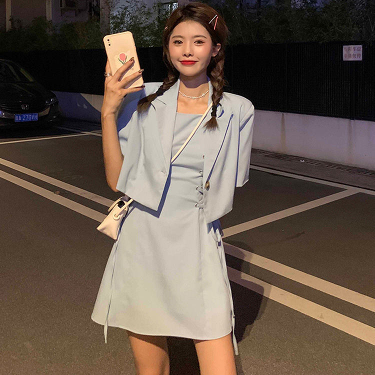 พร้อมส่ง 🧀🐝 Walin dress & Blazer เดรสสายเดี่ยว เสื้อคลุมแขนสั้น (ได้สองชิ้น)(IN36133)