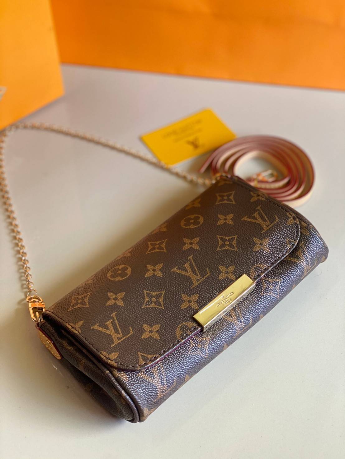 VIP 】หนังแท้ LOUIS VUITTON Monogram Favorite PM Multicolor Damier Ebene Canvas Cross Body Bag