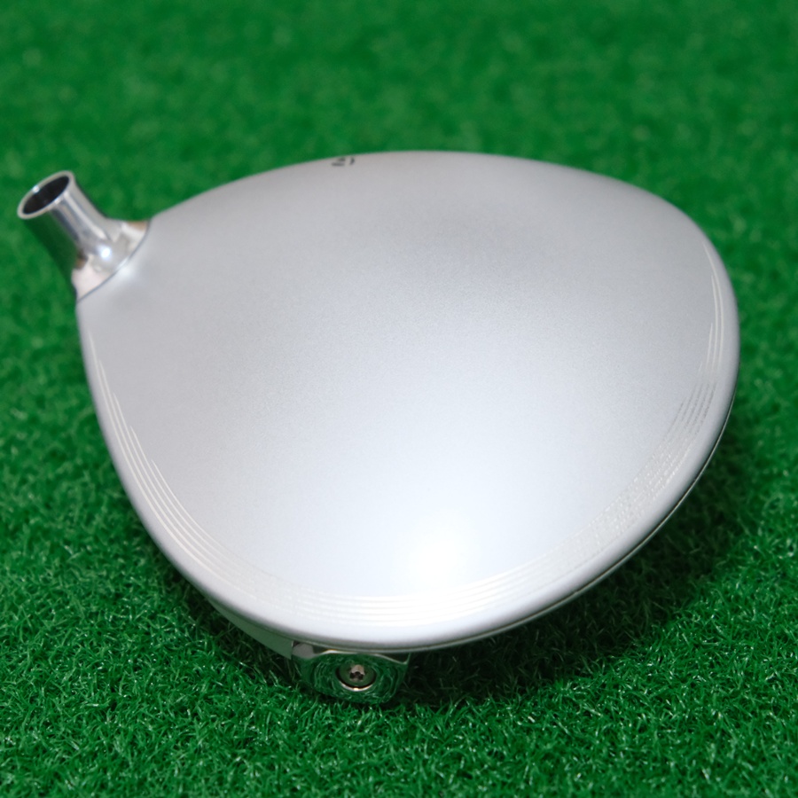 2025 TAYLORMADE QI35 MAX DESIGNER SERIES MATTE PLATINUM 10.5* DRIVER - HEAD ONLY + HEADCOVER