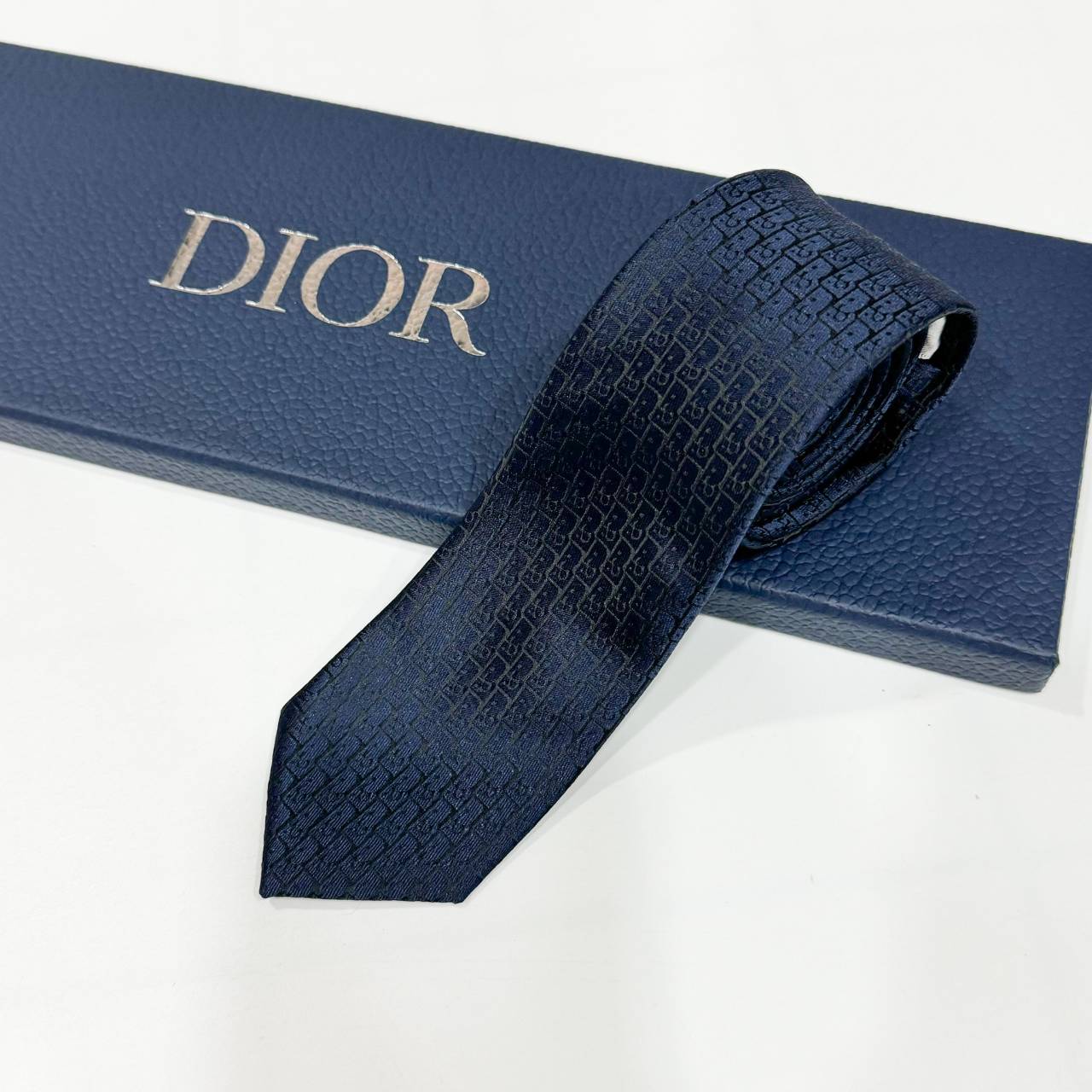 DIOR Necktie Monogram / Dior Oblique Tie Silk พร้อมส่งที่ไทย 3 สี เนคไทดิออร์แบรนด์หรู ผ้าซิลอย่างดี เกรดเหมือนจริง 1:1 **สินค้าเกรดท็อปออริจินอลสลับแท้ เกรดดีสุด ใช้งานต่างประเทศได้