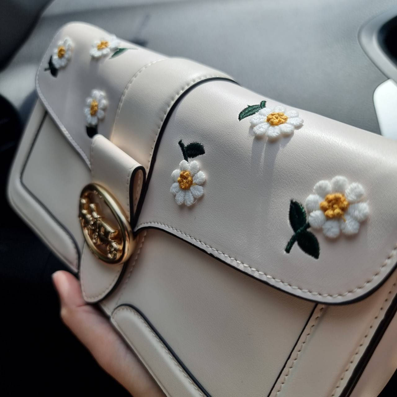 COACH C3594 GEORGIE SHOULDER BAG WITH DAISY EMBROIDERY
