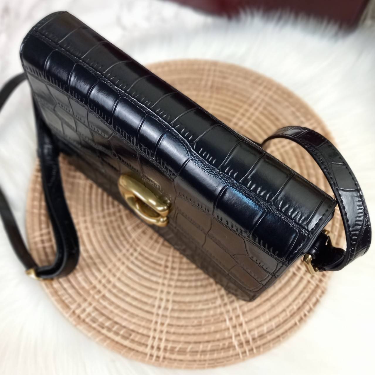 COACH CROCODILE EMBOSSED LEATHER STUDIO SHOULDER BAG (COACH C6640)🌺เอาซิ๊!!ใครอดใจไหวให้รู้ไป!! สวยตาแตก!! ปรับลุคให้ดูแพง แบบไม่ปรานีกันล่ะคราวนี้!// กระเป๋าถือ กระเป๋าสะพาย อีกหนึ่งคอลเลคชั่นสุดตะลึงตา หรูหรา! เวอร์วังอลังสร้าง! ที่ดูแพงม๊ากก!!/