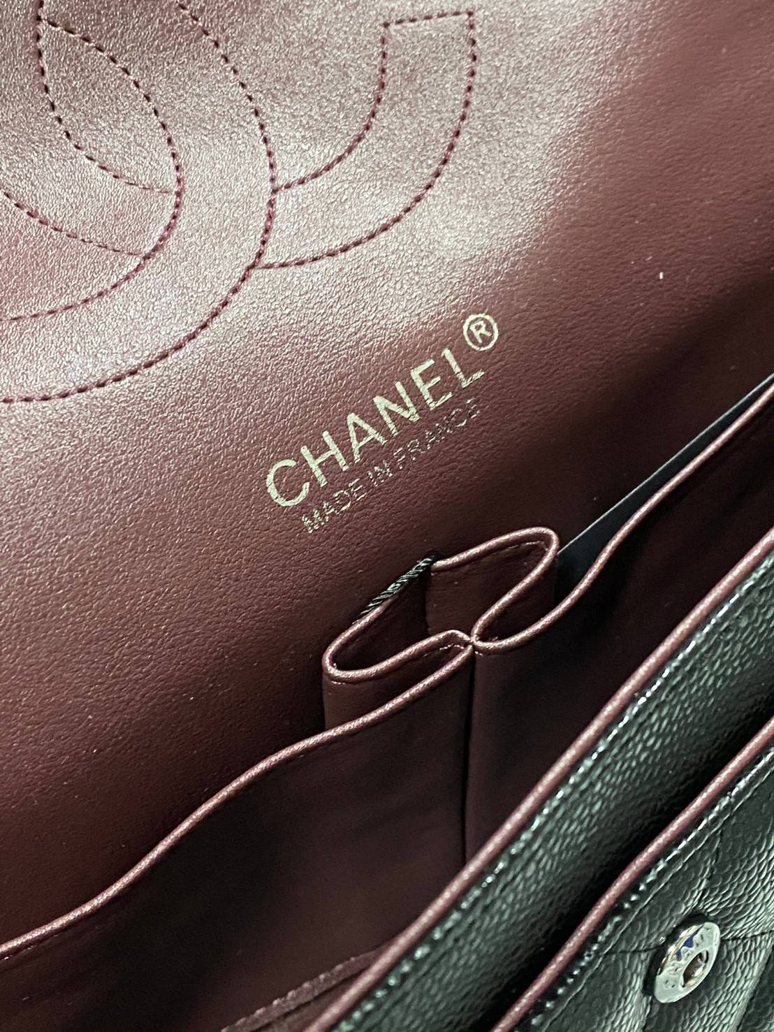 CHANEL LARGE CLASSIC JUMBO HANDBAG 30cm พร้อมส่งที่ไทย Lambskin & Grained Calfskin