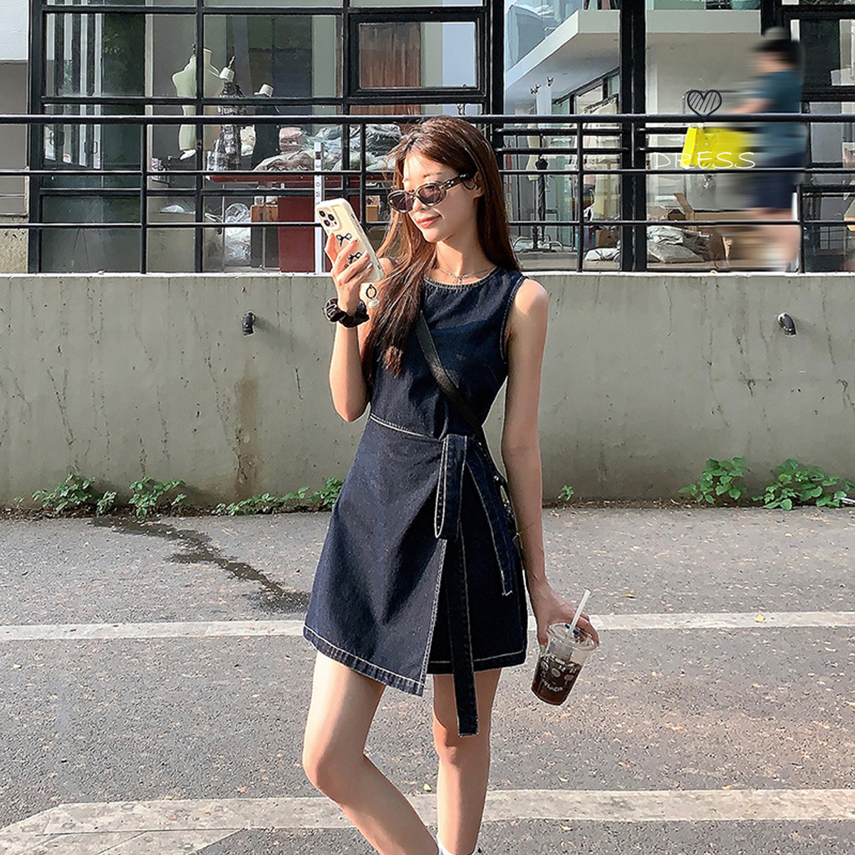 พร้อมส่ง 🍪 Hattie dress ชุดเดรสคอกลมแขนกุดสียีนส์ (IN38745)