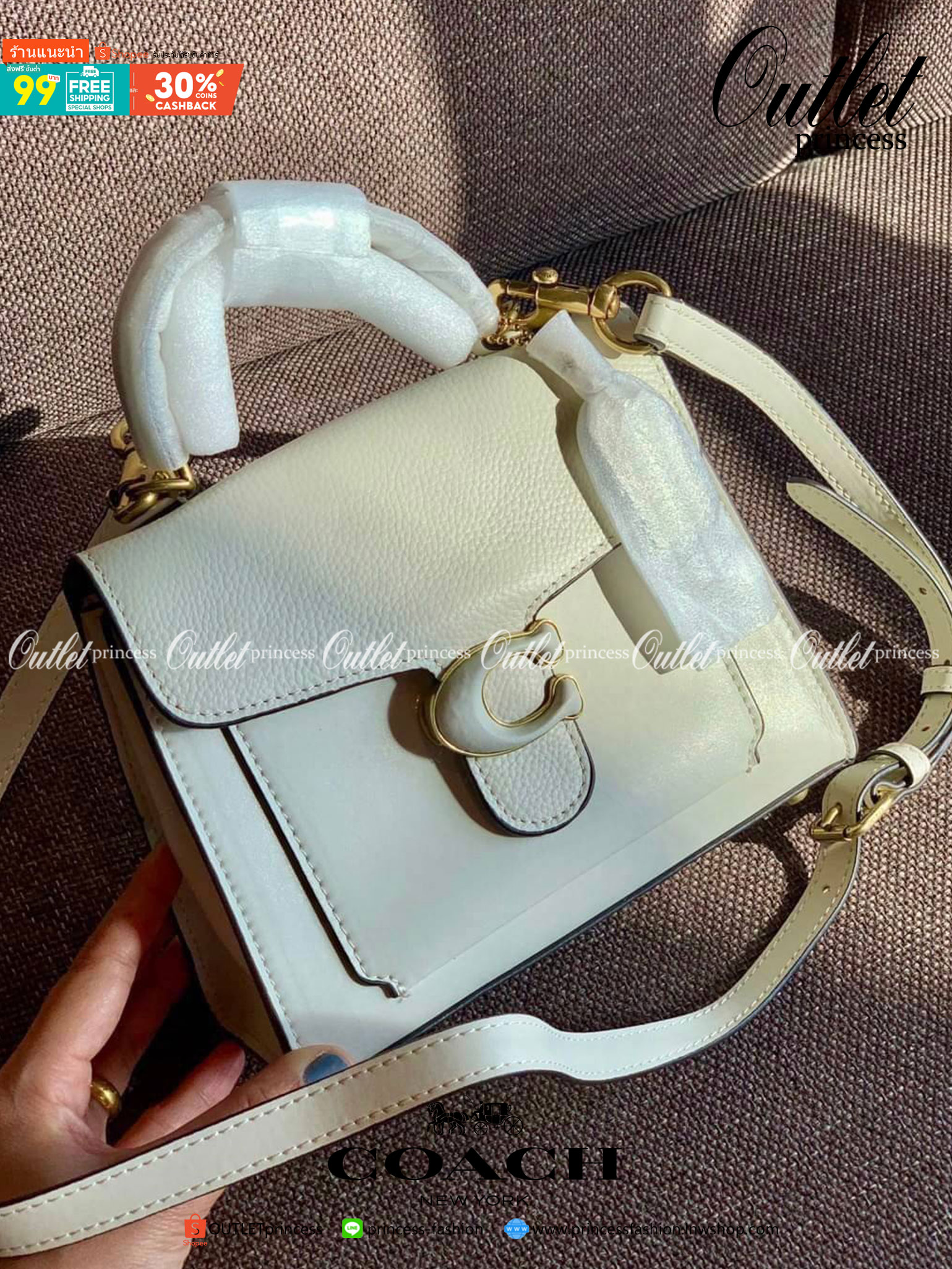 COACH TABBY TOP HANDLE 20 พร้อมส่งที่ไทยค่ะ! กระเป๋าหิ้ว//สะพายข้างได้ หนังแท้อย่างดี กหนึ่งใบทำหนังสองลายได้อย่างสวยงาม พร้อมโลโก้รุ่นใหม่ล่าสุดดูดีมากๆค่ะ เปิดปิดกระเป๋าแบบกดล็อค ภายในมีช่องหลักสองช่อง ใส่มือถือได้ทุกรุ่น;กระเป๋าเงินใบกลางได้;ของจำเป็นจ