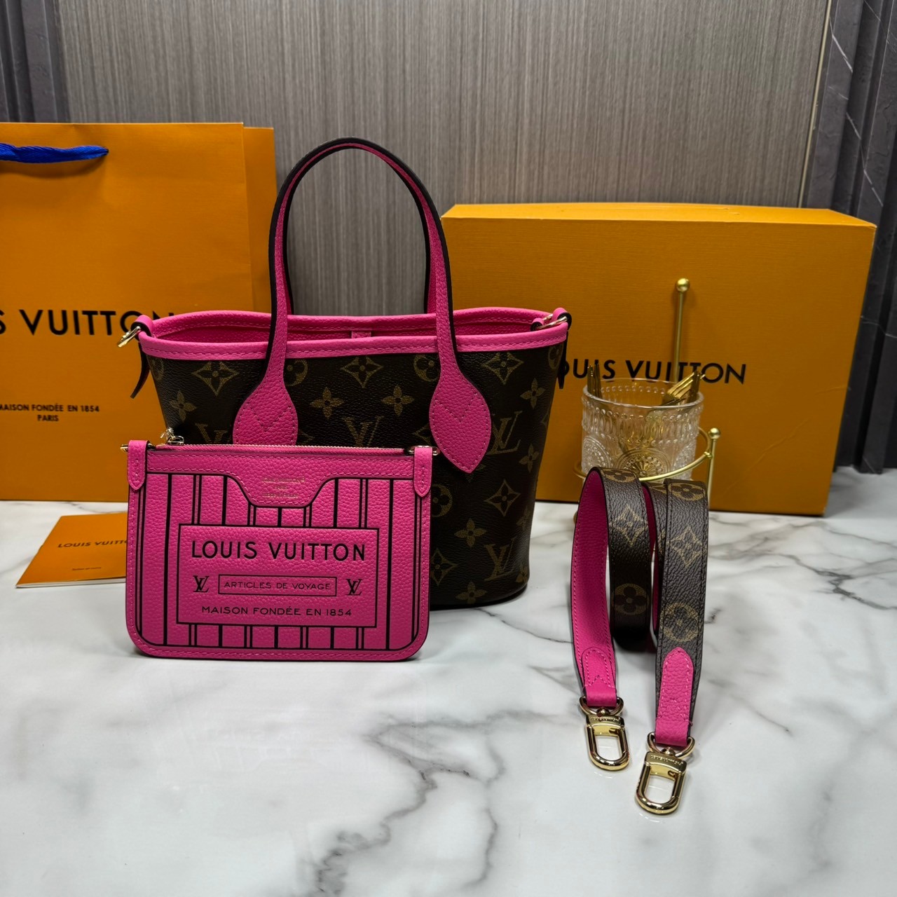 เกรดเทพ Top ORI | LV Neverfull Bandoulière Inside Out BB Bag กระเป๋าทรงโท้ทไซส์เล็ก พร้อมใบลูก กลับใช้งานได้ 2 ด้าน เกรดดีสุด หนังแท้ แคนวาสแท้