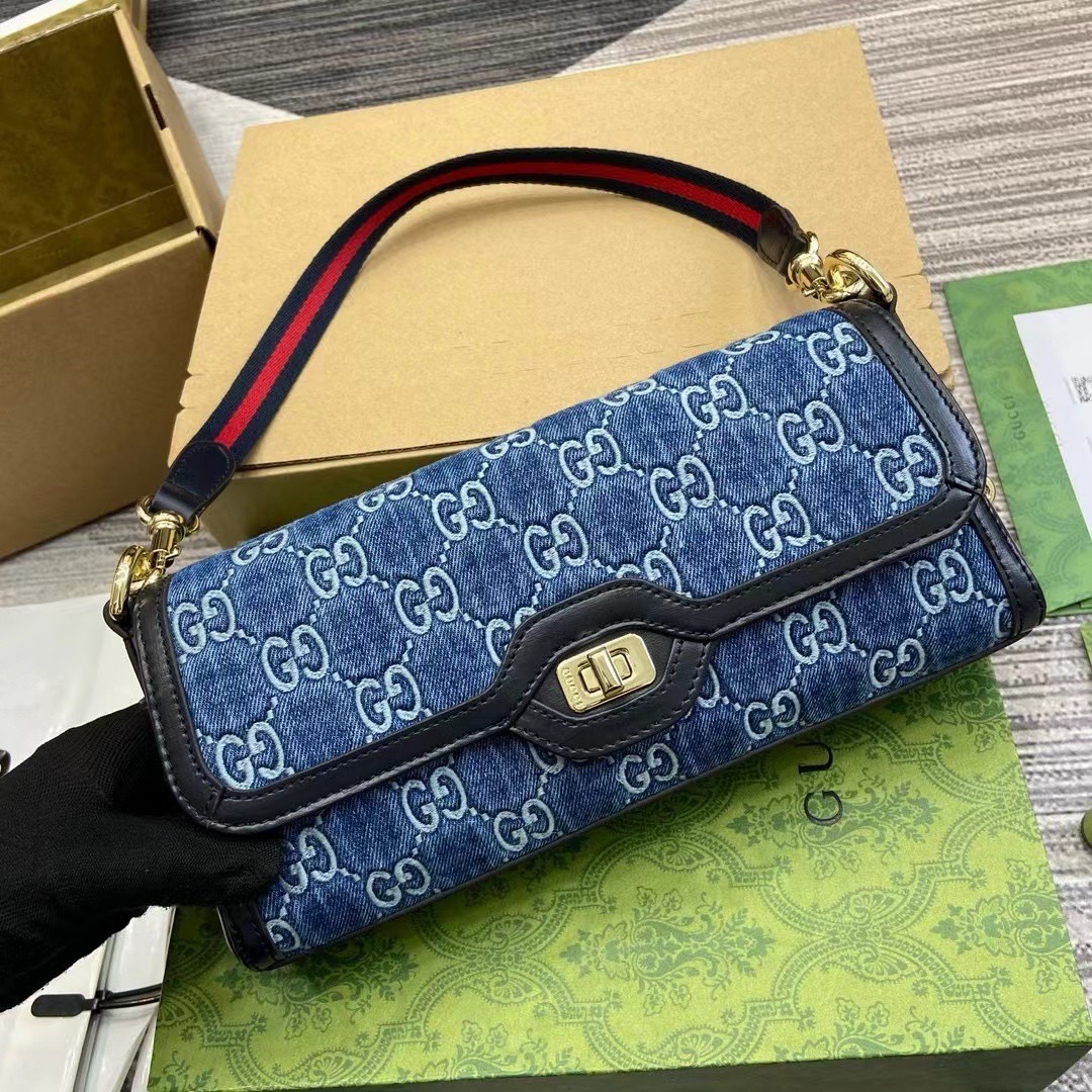 GUCCI LUCE SMALL SHOULDER BAG Blue GG denim leather trim กระเป๋าสะพายไหล่เดนิม เกรดออริ ท็อป สลับแท้ 1:1 เกรดดีสุด ใช้งานต่างประเทศได้