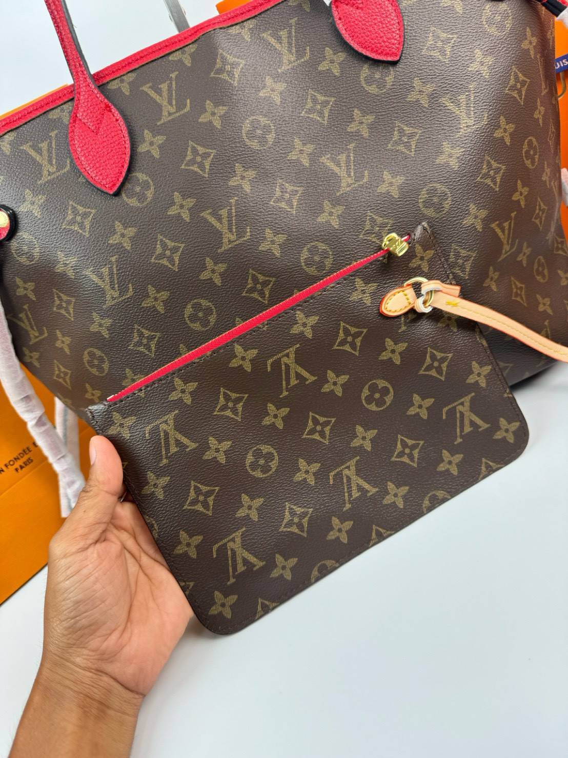 ORI หนังแท้ | LV Inside Out MM Tote Bag กระเป๋าสะพายทรงโท้ท พร้อมใบเล็ก