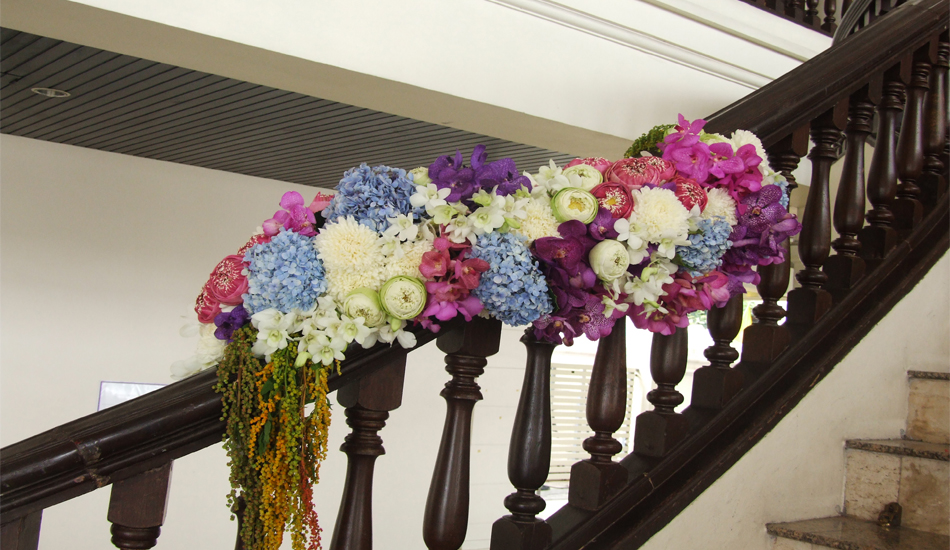 งานแต่งงานสีม่วง