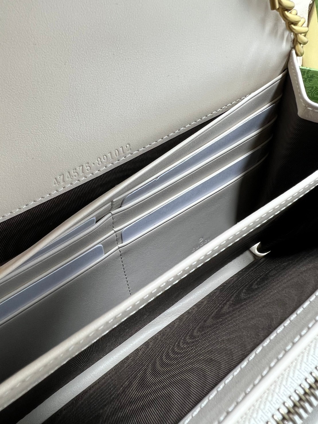 GUCCI GG Marmont Chain Wallet Matelasse Mini Soft Leather / GUCCI WOC เกรดออรินอล งานหนังสวยมากค่ะ ละมุนที่สุด ใส่บัตร ใส่แบงค์ได้ รับรองว่าจะเป็นกระเป๋าที่จะหยิบใช้งานได้บ่อยๆ รับประกันความสวยปังค่าาา