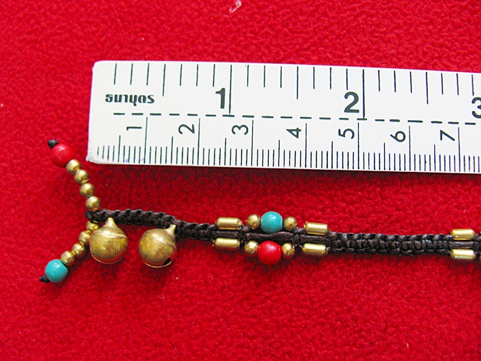 สร้อยข้อเท้าเชือกเทียนหินเทอร์คอยส์สีฟ้าและหินปะการังสีแดง ลูกปัดทองเหลือง ตุ้งติ้งรูปช้างค่ะ
