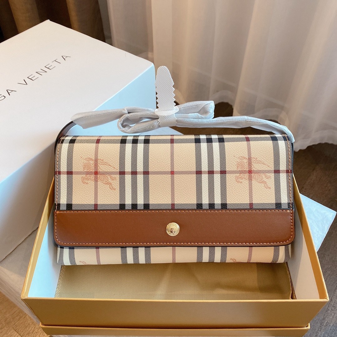 BURBERRY VINTAGE BAG VIP GIFT WITH PURCHASE (GWP) พรีเมี่ยมกิ๊ฟ Limited Edition
