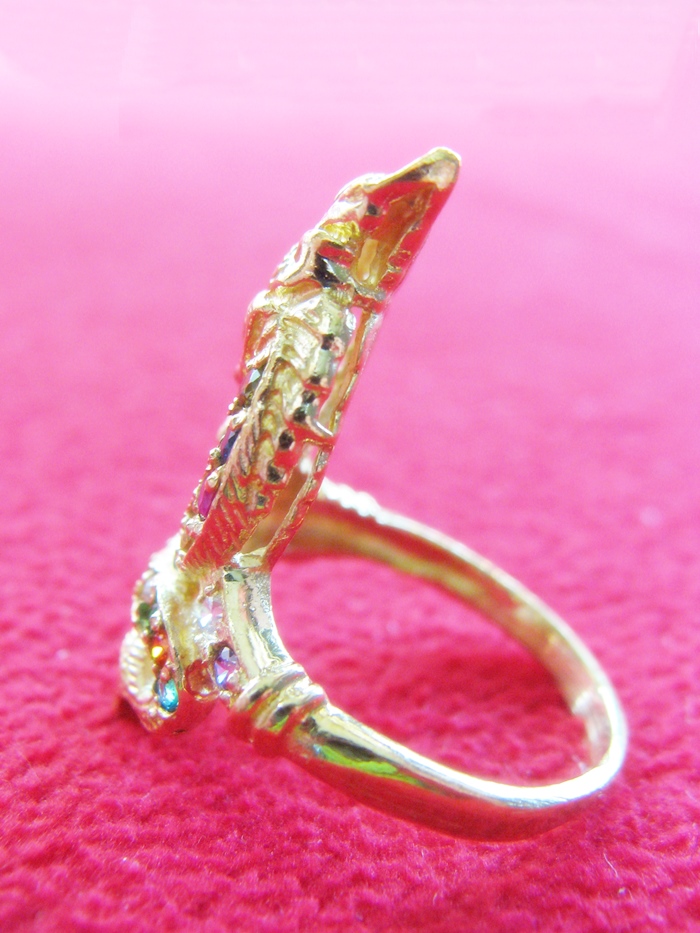 สินค้าหมดค่ะ แหวนพญานาคทองเหลืองพลอย7สี เสริมดวงบารมี แบบ3ค่ะ