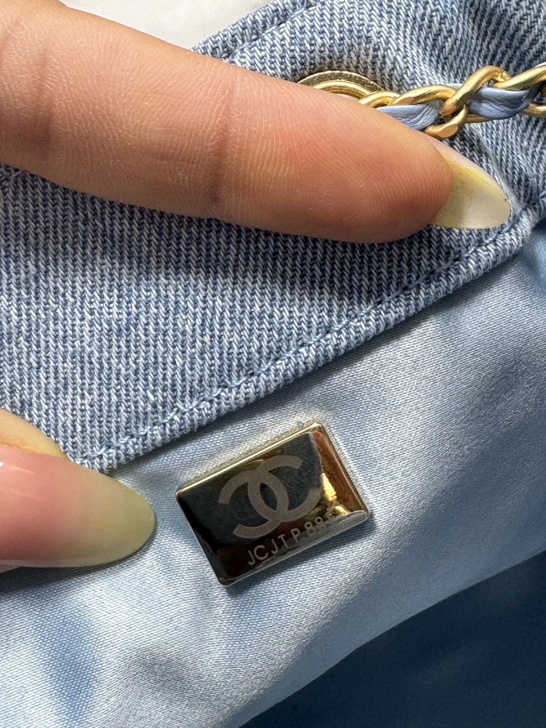 11 สี ORI หนังแท้ | 25cm CHANEL 25 Small Handbag Spring-Summer 2025 กระเป๋าสะพายรุ่นใหม่สุดฮอตแห่งปี ที่สุดแห่งความไอคอนิก