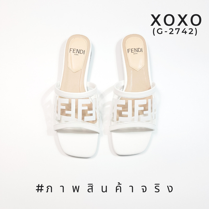 FENDI SANDALS แตะ ชนช้อป สวย แปะมาก แมทส์ชุดง่าย วัสดุด้านบนคาดพลาสติก สกีนแบรนด์