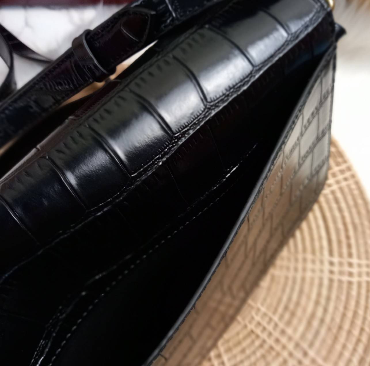 COACH CROCODILE EMBOSSED LEATHER STUDIO SHOULDER BAG (COACH C6640)🌺เอาซิ๊!!ใครอดใจไหวให้รู้ไป!! สวยตาแตก!! ปรับลุคให้ดูแพง แบบไม่ปรานีกันล่ะคราวนี้!// กระเป๋าถือ กระเป๋าสะพาย อีกหนึ่งคอลเลคชั่นสุดตะลึงตา หรูหรา! เวอร์วังอลังสร้าง! ที่ดูแพงม๊ากก!!/