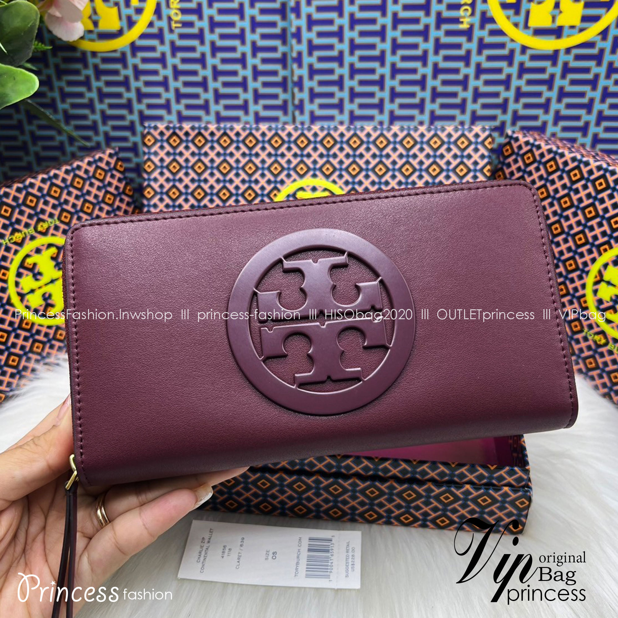 Tory Burch Charlie Zip Continental Wallet / Tory Wallet พร้อมส่ง กระเป๋าสตางค์ใบยาวสุดคลาสสิก ยังความเรียบหรูดูแพงด้วยโลโก้ด้านหน้า เป็นกระเป๋าสตางค์ทรงยาว ที่สามารถใส่บัตรได้หลายใบ