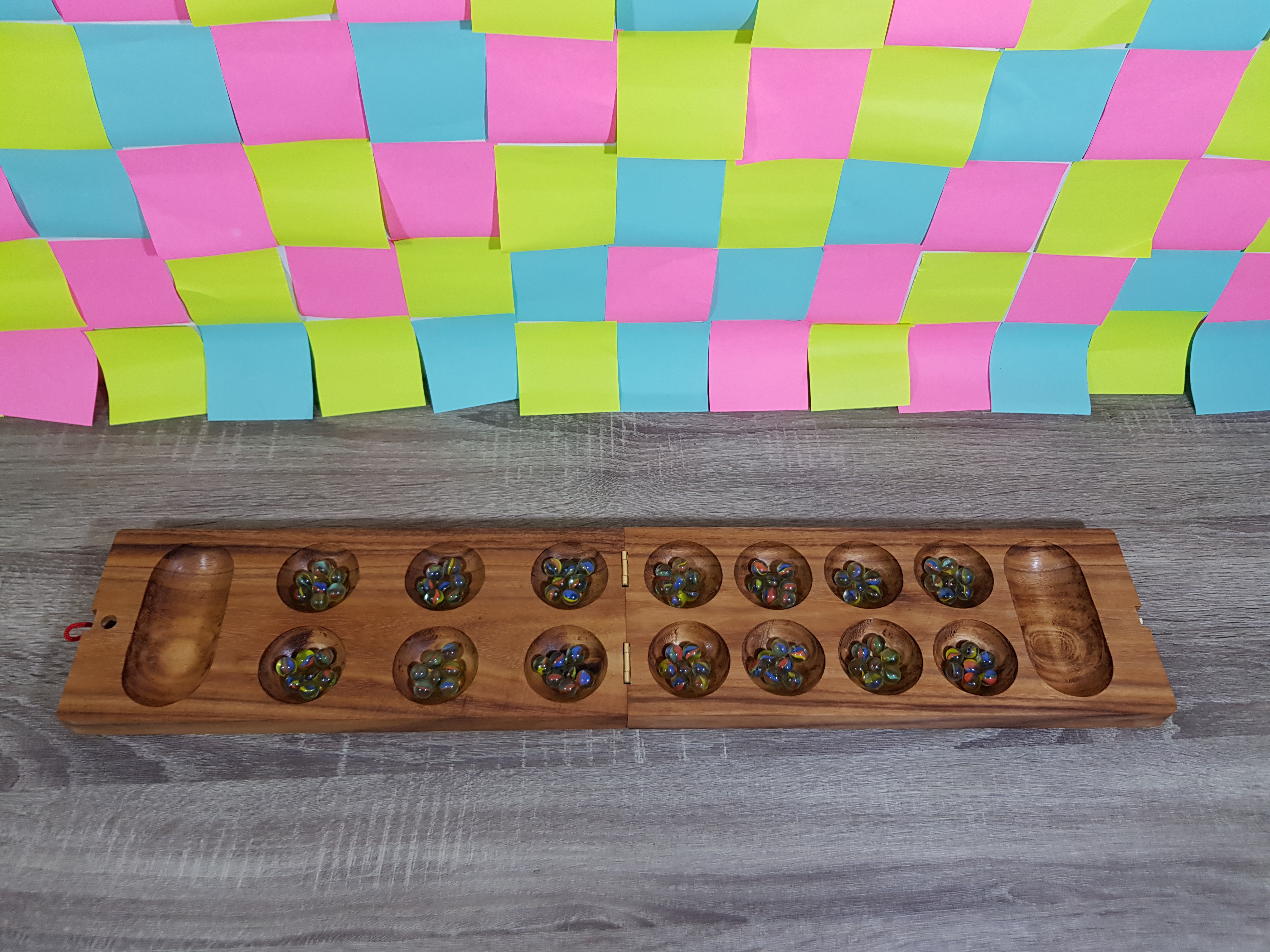 หมากขุมแบบลูกแก้วขนาดใหญ่ฝั่ง 16หลุม (Mancala/Kahala)