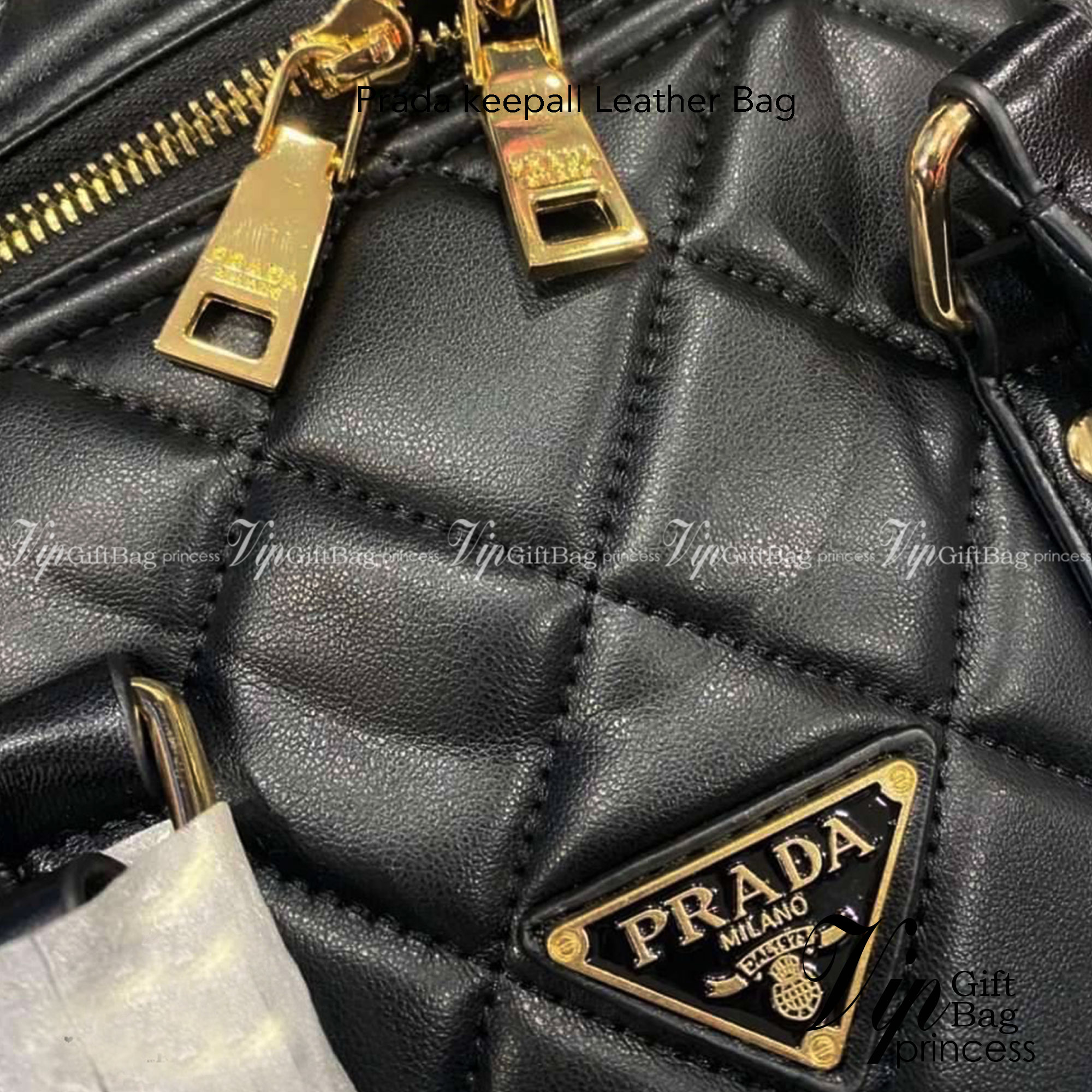 PRADA KEEPALL LEATHER BAG / PRADA Travel Bag 14" กระเป๋าเดินทางทรงหมอนใบใหญ่สไตล์เซเลป งานหนังเต็มใบทรงสวย อะไหล่ทอง มาพร้อมสายสะพายข้างปั้มแบรนด์ สวยหรู ดูแพงคะ!