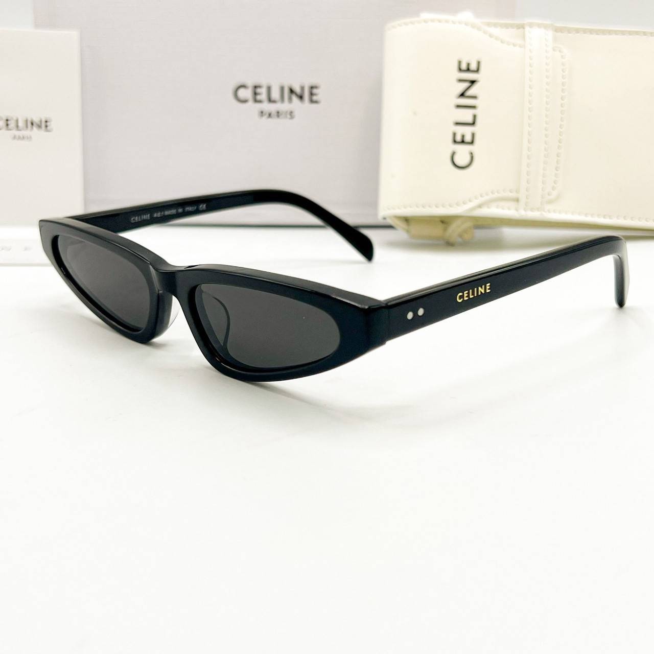 แว่นตาลิซ่า Celine Sunglass เกรดท็อปออริ 1:1 สลับแท้ ใช้งานต่างประเทศได้ ภาพถ่ายจากงานขายจริง สวยแบบตะโกน มาพร้อมอุปกรณ์ครบเซ็ท