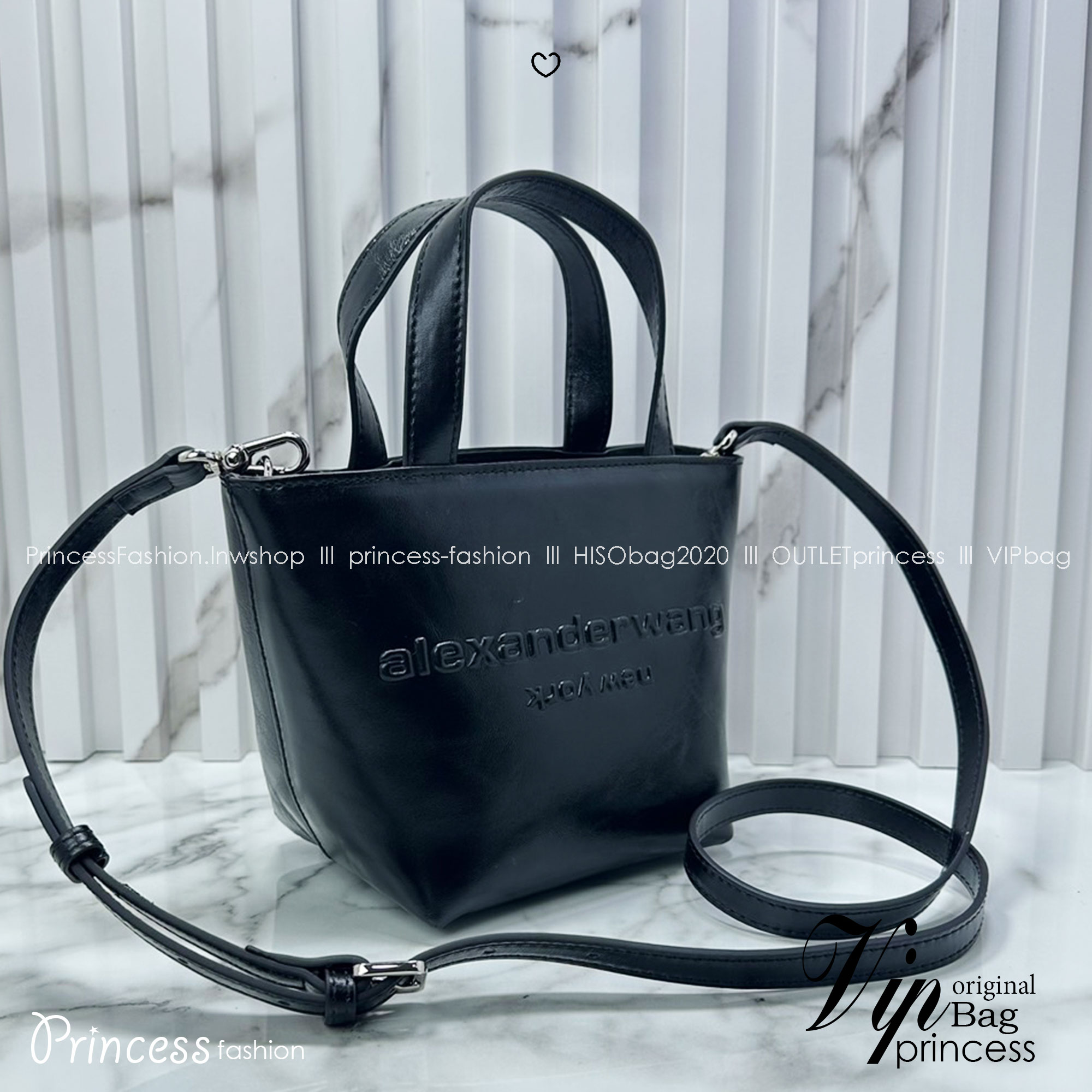 ALEXANDER WANG Punch Mini Tote Bag in Crackle Patent Leather กระเป๋าทรงโท้ท งานหนังลายยับเต็มใบ เกรดออริ 1:1 ใช้งานต่างประเทศได้