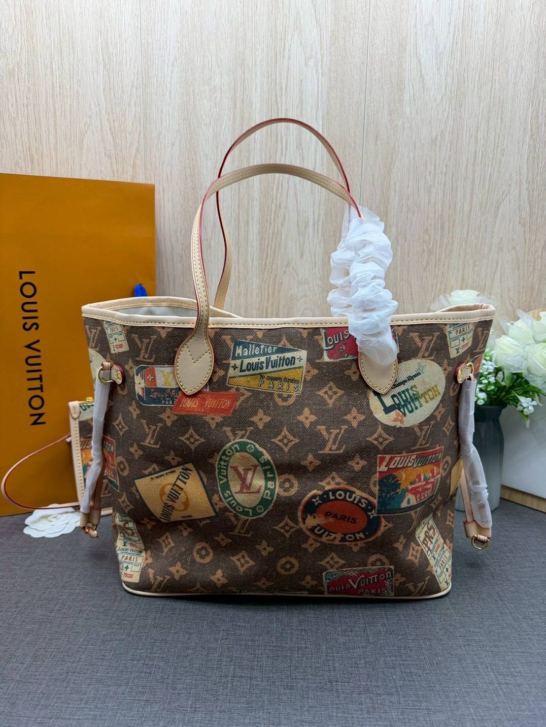 ORI หนังแท้ | LV Neverfull MM Monogram Flight Mode Voyage / LV Tote Bag กระเป๋าสะพายทรงโท้ทใบใหญ่ ดีไซน์ท่องเที่ยว
