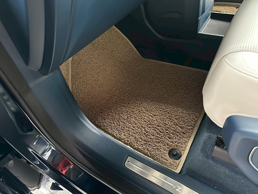 พรมไวนิลดักฝุ่น ZEEKR 009 พรมดักฝุ่นในรถ ซีคเกอร์ เกรดA ใยหนานุ่มพิเศษ เข้ารูป เต็มคัน