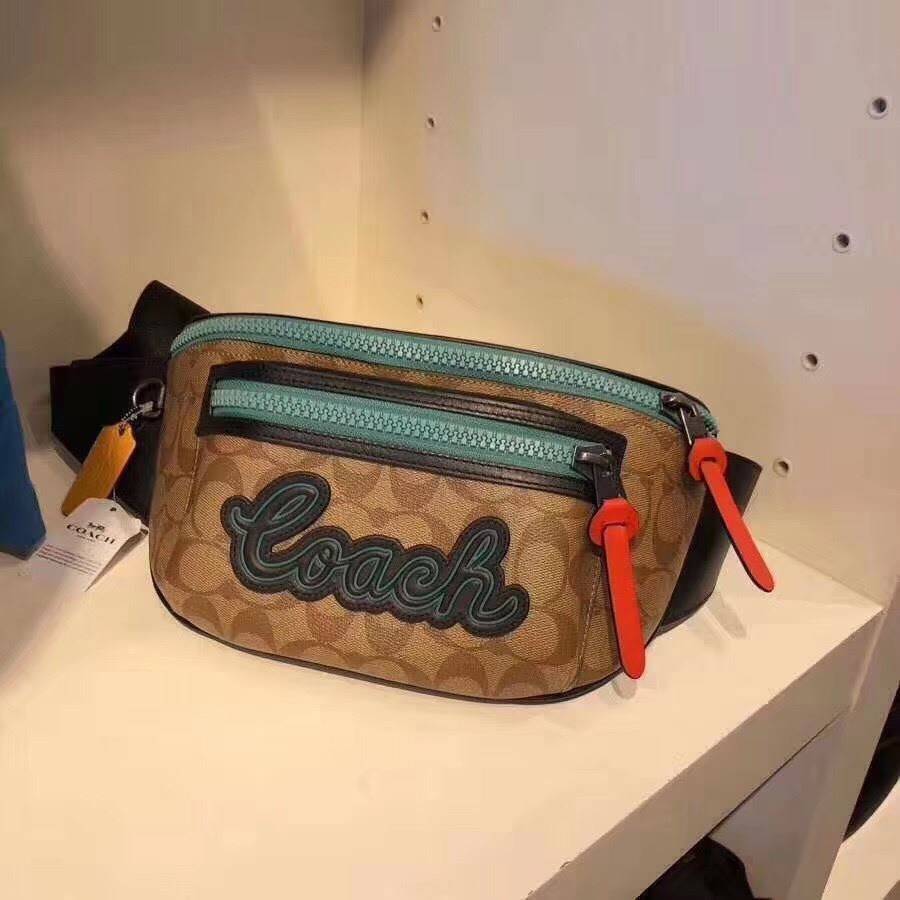 COACH F72931 TERRAIN BELT BAG IN SIGNATURE CANVAS กระเป๋าคาดอกสุดเท่ ขนาดพอเหมาะ ใช้แล้วเท่สุดๆไปเลย ภายในกว้าง เปิดปิดด้วยซิป