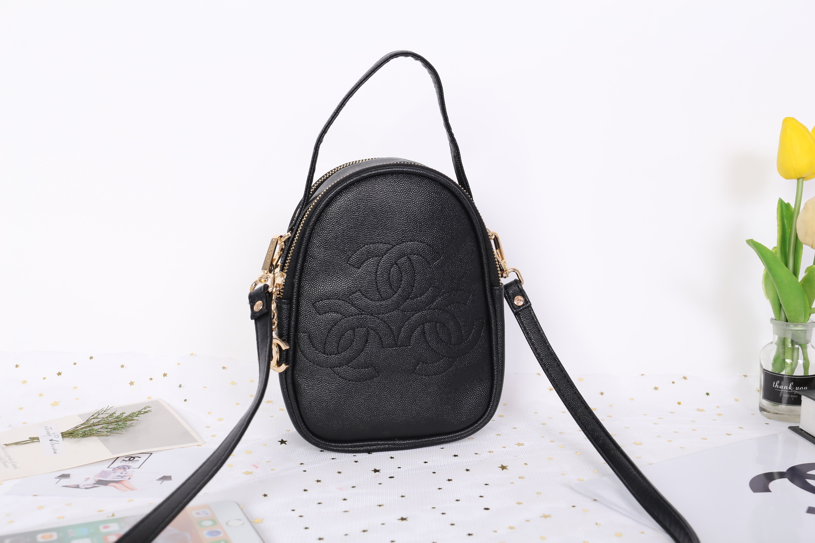 CHANEL Chanel Triple crossbody with two zip กระเป๋าสะพายใช้งานได้ทั้งแบบถือ และสะพาย crossbody หนังลายคาเวียร์