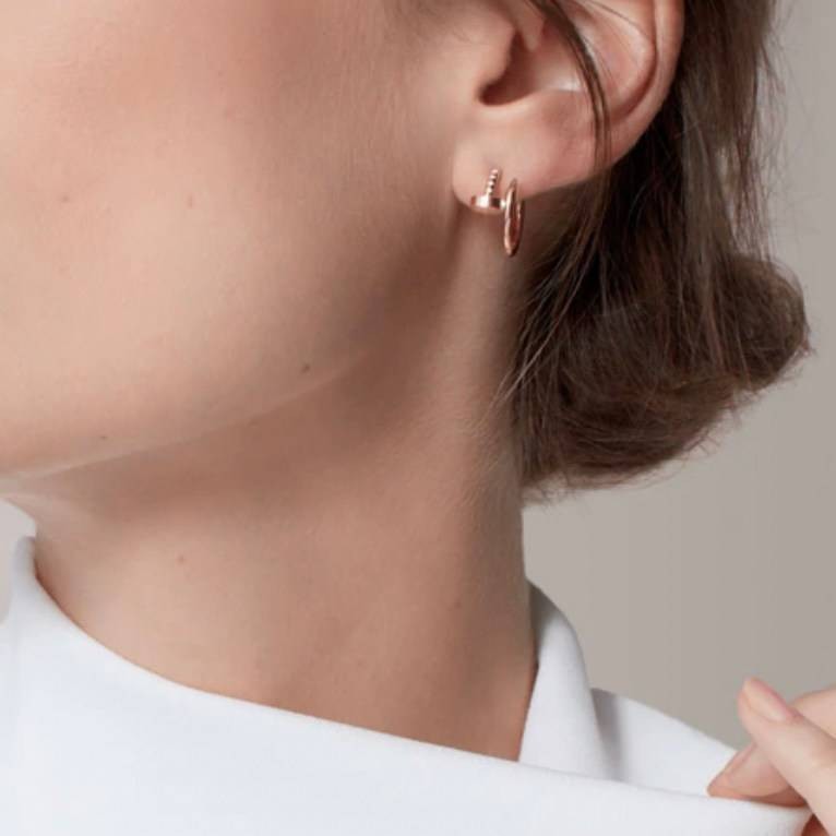 Cartier JUSTE UN CLOU EARRINGS ต่างหูตะปูคาเทียร์ เกรดออริจินิล ปั้มทุกจุด วัสดุคุณภาพดี ไม่ลอกไม่ดำ พร้อมกล่องหนาตามแบบปั้มลายแบรนด์ ภาพสินค้าถ่ายจากงานขายจริง ใช้งานต่างประเทศได้