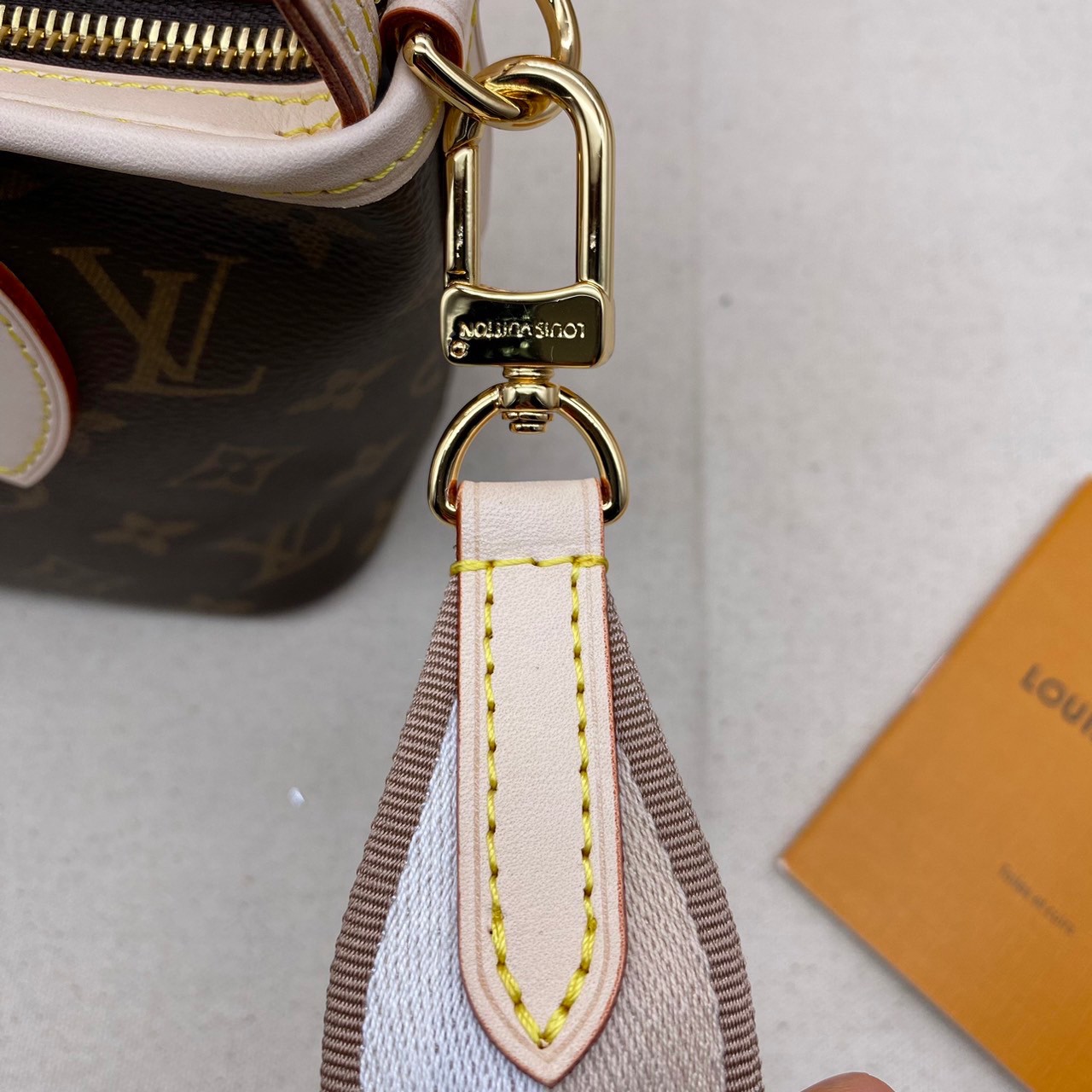 LV Neverfull BB Monogram Canvas - Handbags ดีไซน์ใหม่ใบเล็กน่ารัก เกรดออริ สลับแท้ ใช้งานต่างประเทศได้