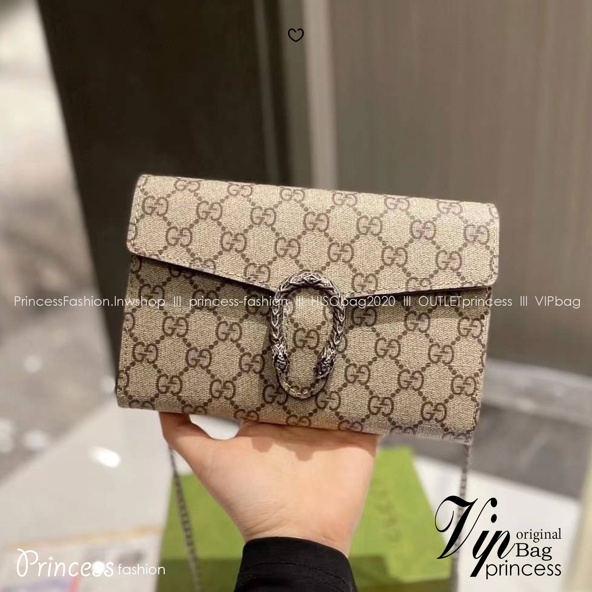 GUCCI Dionysus GG Supreme chain wallet กระเป๋าสะพายคลาสสิควินเทจ ดึงดูดและสะกดสายตาด้วยอะไหล่ดีเทลหรูรูปหัวสิงโต สะพายหรือถือเป็นคลัชท์ได้
