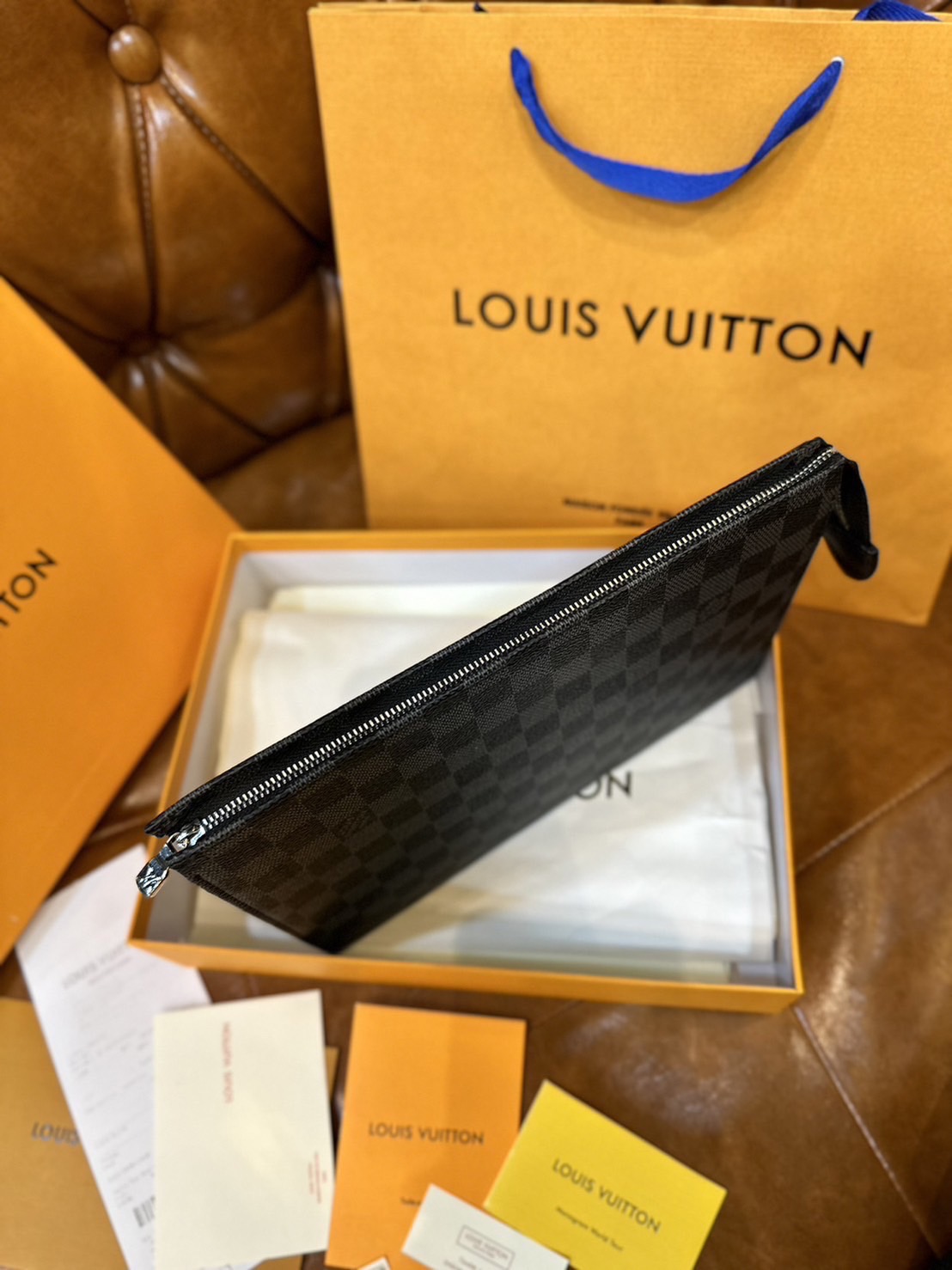 LV Pochette Voyage MM / LV Clutch กระเป๋าถือทรงคลัช ทรงพอช เกรดออริ สลับแท้ 1:1 ใช้ต่างประเทศได้ ใช้ได้ทั้งชายหญิง